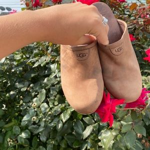UGG Australia Suede Mule/Clog Abbie Chestnut